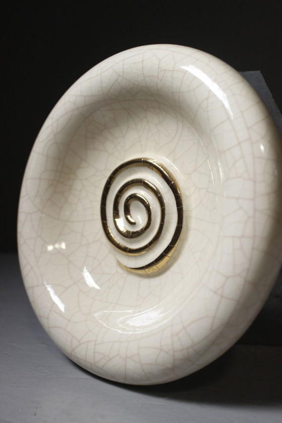 Longwy, Francia - Grande vassoio portagioie in terracotta smaltata craquelé con decorazione a spirale e (photo 4 of 7)