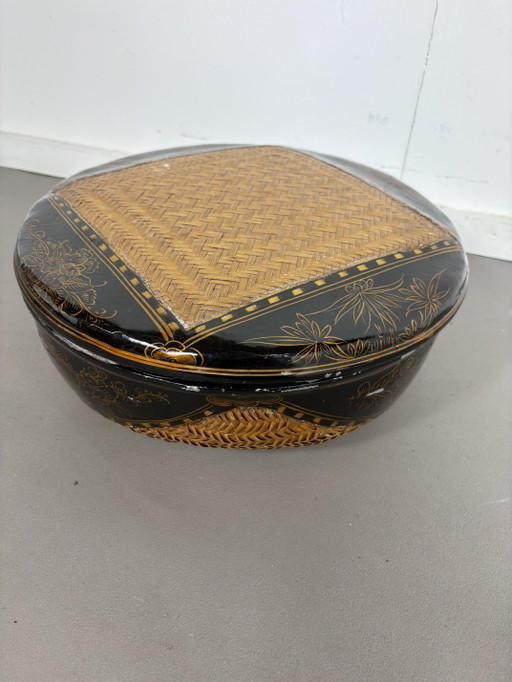 Set of 6 Nesting Boxes in Woven Bamboo and Polychrome Lacquer – Indochina Mid-20th Century