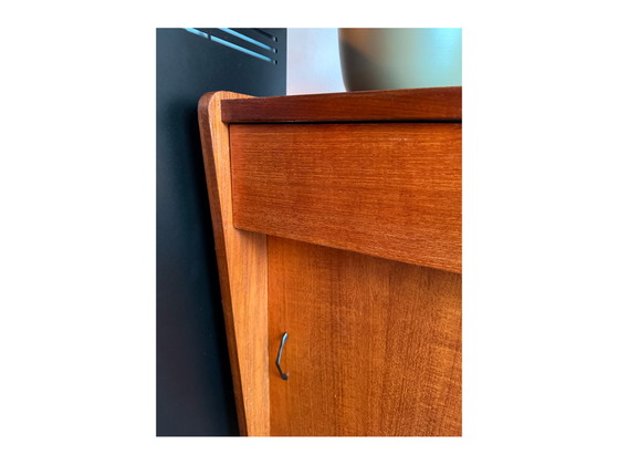 Credenza vintage danese in teak, design di metà secolo. – Credenze alte, Wood (photo 5 of 10)
