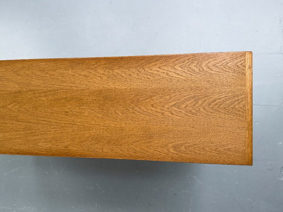 Image 1 of Buffet danois en chêne de Brouer, années 1960