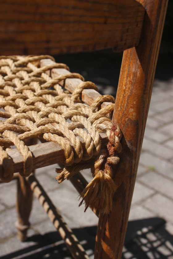 Image 1 of Handwerklich gefertigter Bauernhofstuhl primitives Design Ende 19.