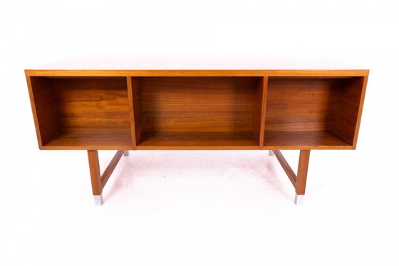 Image 1 of Teakhouten bureau, Eigil Petersens Mobelfabrik, Denemarken, jaren 1960.