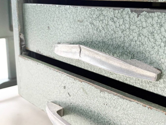 Image 1 of Taller industrial y escritorio, décadas de 1950-1960.