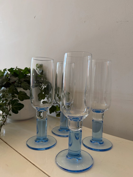 Set of 4 Bormioli Rocco flutes – Glass & Decanter, Glass, Postmodern (photo 3 of 6)