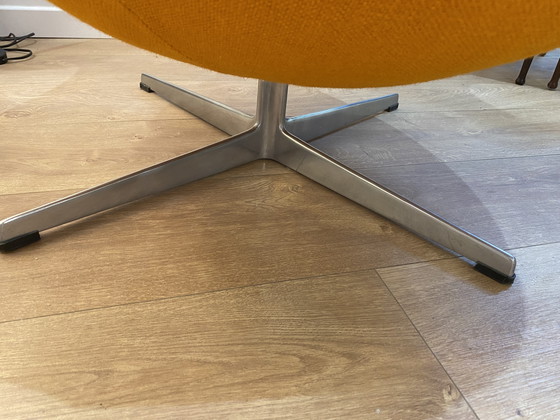 Image 1 of Egg Chair by Arne Jacobsen, Fritz Hansen edition