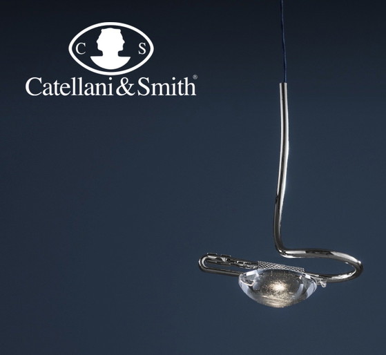 Image 1 of Le lustre Jackie O 20 de Catellani & Smith est un chef-d'œuvre d'éclairage.
