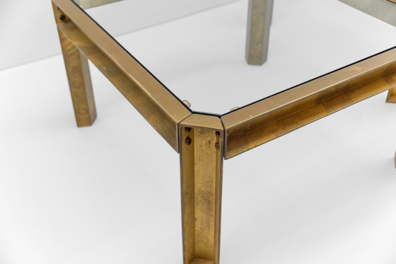 Image 1 of Tables d'appoint ou basses modèle T09 en laiton et verre, par Peter Ghyczy, années 1970, lot de 2