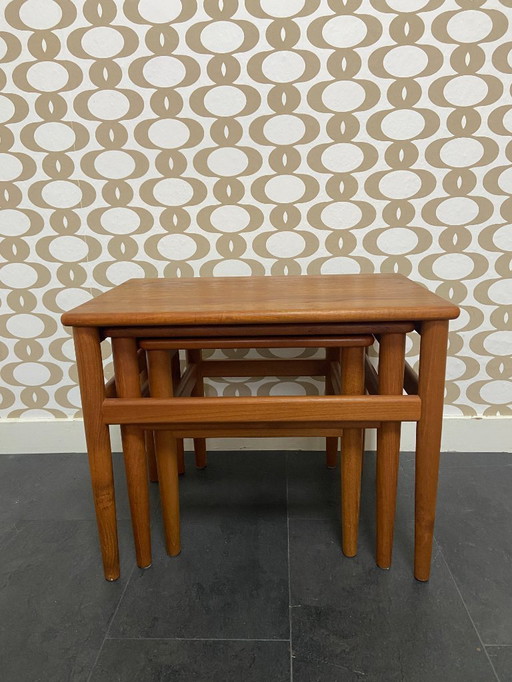 Vintage mimi set/3 nesting tables made of solid teak wood
