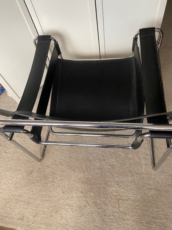 Image 1 of Wasslily Chair
