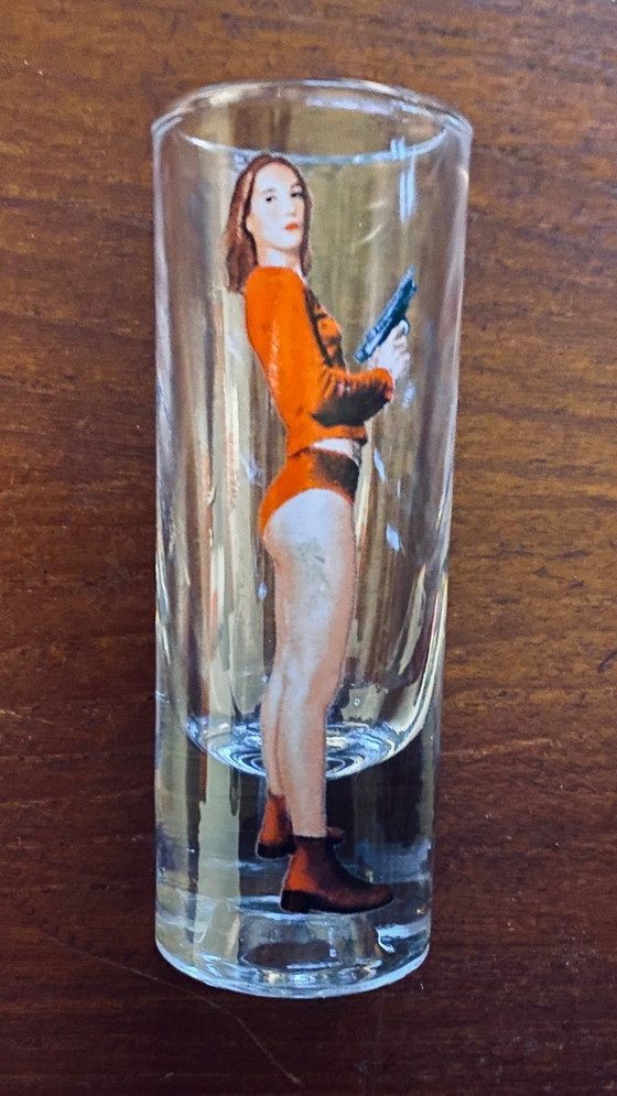 Image 1 of Set van 3 vintage pin‑up shotglaasjes – jaren 60/70 stijl