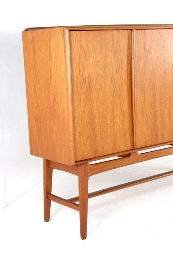 Image 1 of Credenza Svend Aage Madsen per K. Knudsen & Son, design vintage danese