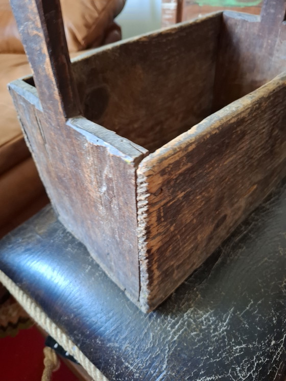 19thC Transylvanian Primitive Set: Antique Wooden Yarn Winder Box (Sucală) & Hand-Carved Bread Oven Peel (photo 13 of 15)
