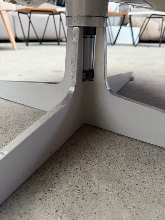 Image 1 of Poltrona Frau Regina