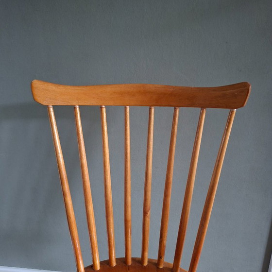 Ercol Windsor Stoel Model 400, Designed by Lucian Ercolani – Eetkamerstoelen, Wood (photo 7 of 9)