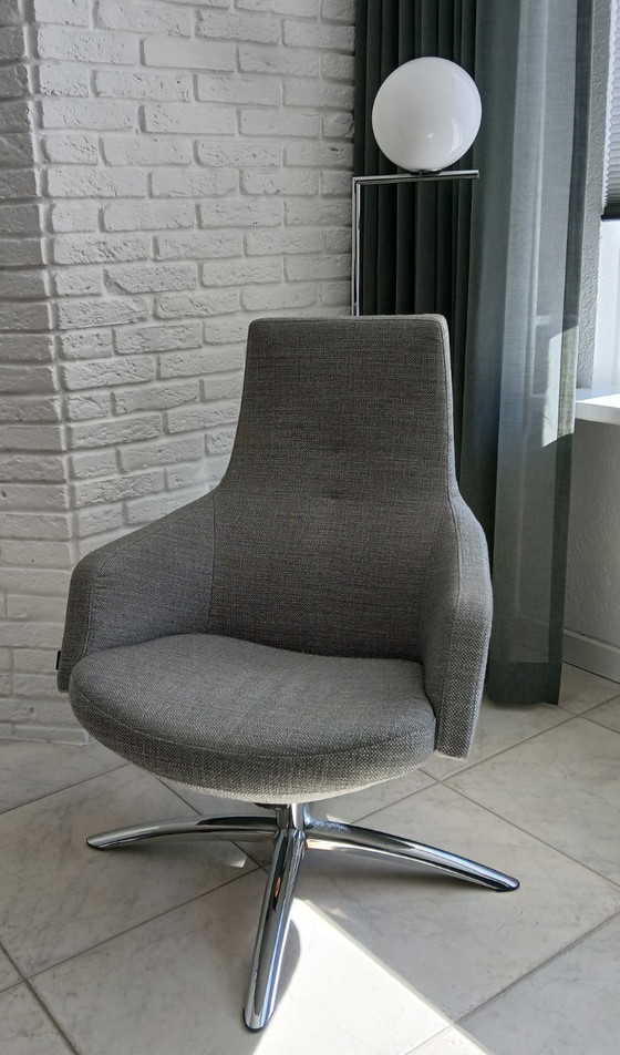 Image 1 of Fauteuil Joy, un fauteuil inclinable élégant de Conform
