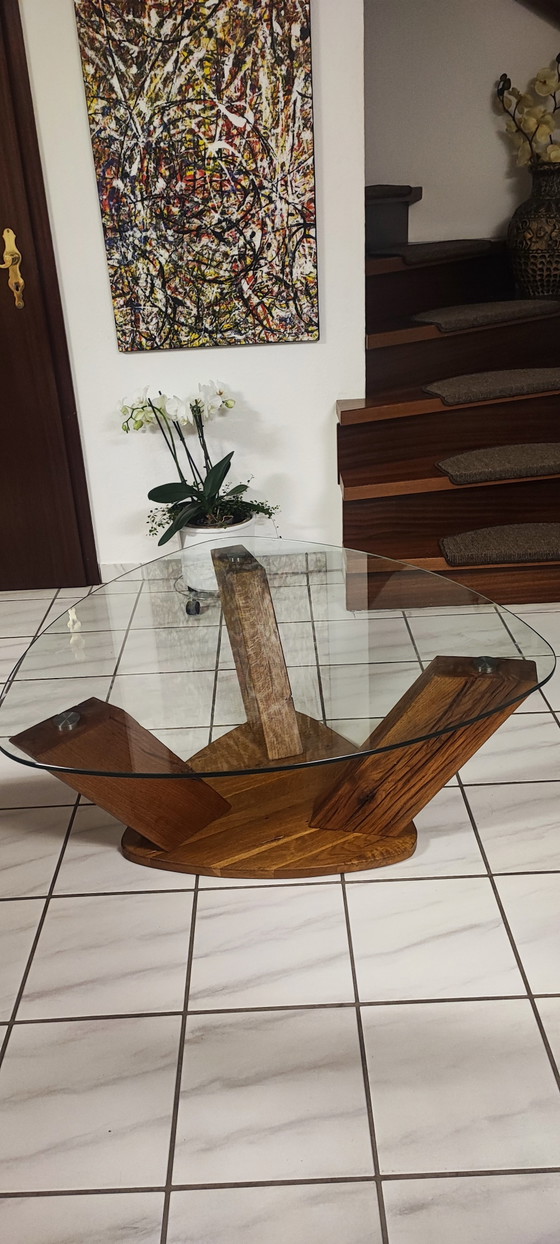 Image 1 of Couchtisch mit Glasplatte & Gestell aus
massiver Wildeiche