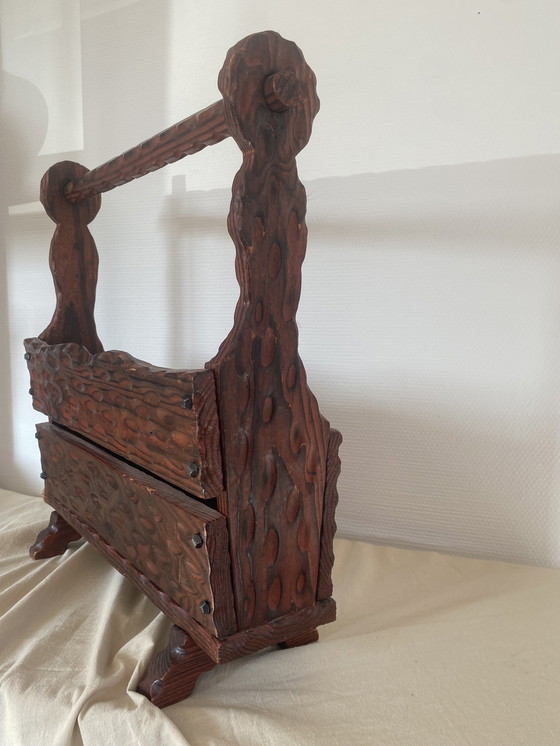 Image 1 of Brutalistisches Lesegestell aus Holz