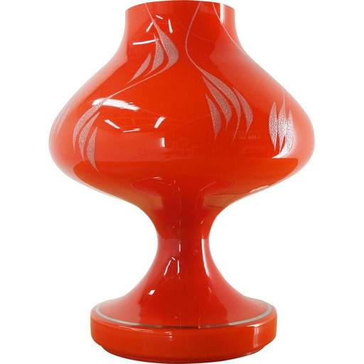 Lámpara de mesa vintage de cristal rojo de Stepan Tabera, década de 1970
