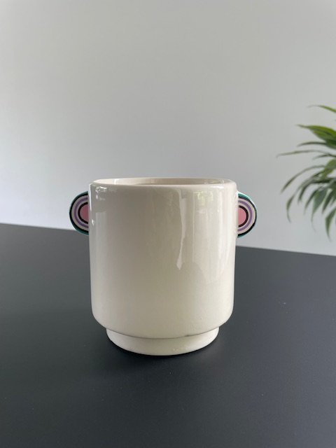 Flower pot with ears - playful design with a wink