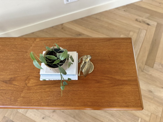 Image 1 of Vintage salontafel Deens teak hout jaren 50/60/70