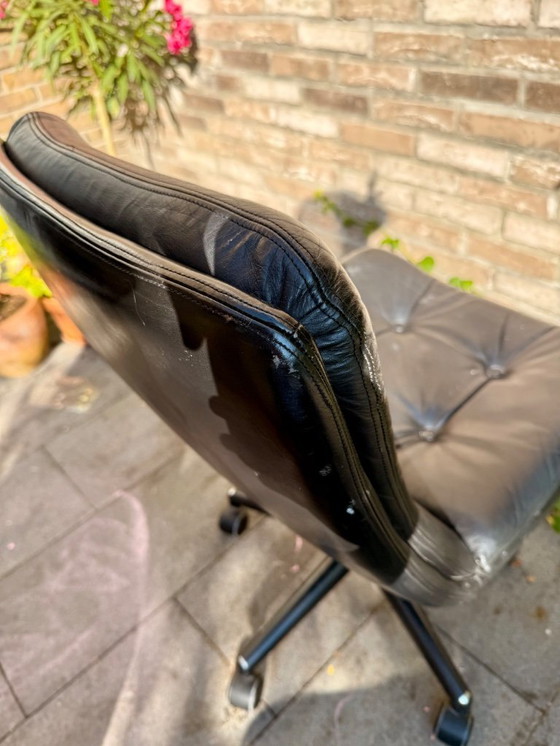 Image 1 of Artifort bureaustoelen 2x