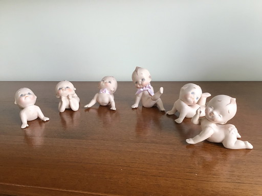 6 Baby figurines