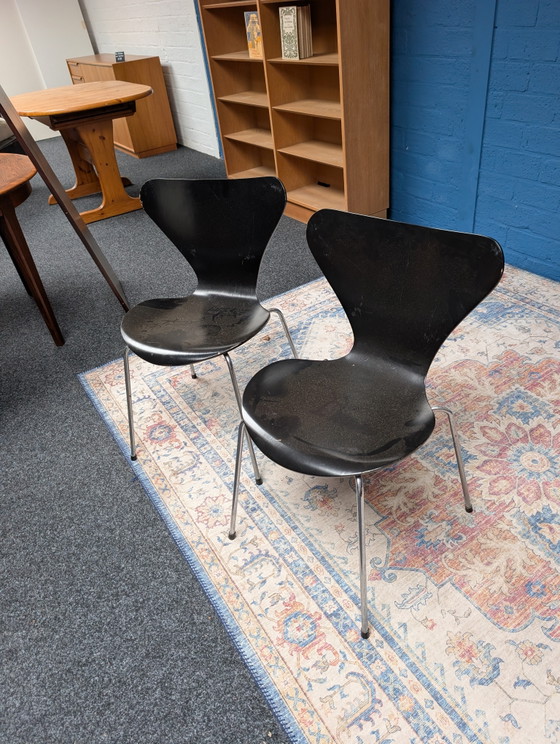 Image 1 of 2x Butterfly chairs, Fritz Hansen, 1970s