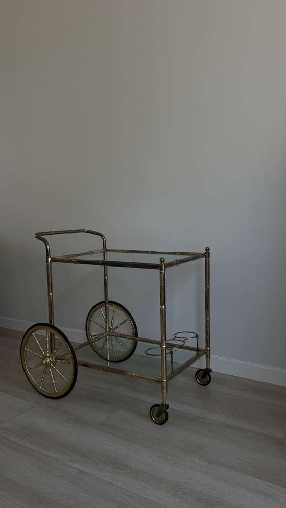 Vintage Faux Bamboo Brass Bar Cart / Drinks Trolley, 1970s – Serveerwagens, Glass, Rubber (photo 4 of 6)