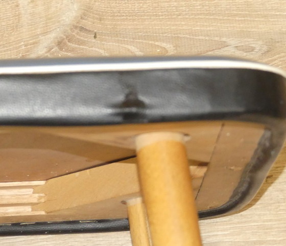 Image 1 of Tabouret des années 1950 à ressorts en bois bleu clair fifties classique rétro rockabilly cocktail