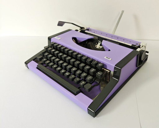 Vintage Purple Typewriter Unis TBM De Luxe, Mid Century Modern, Midcentury 70s, Portable Manual Typewriter, Working Typewriter