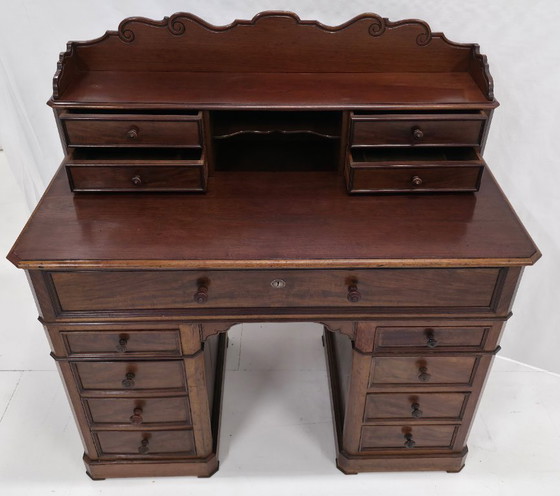 Image 1 of Antiek massief Engels mahonie staand wandbureau