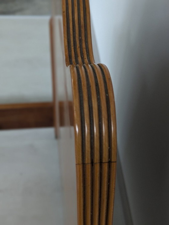 Image 1 of Bett - Holz - mit leicht glänzender Oberfläche, im Stil von Gio Ponti