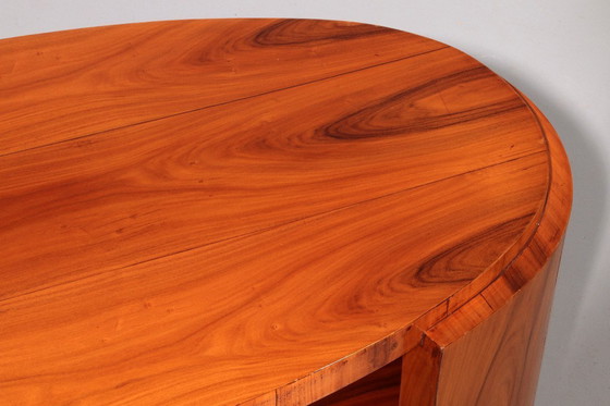 Image 1 of Tavolino da caffè Art Déco francese in legno chiaro.