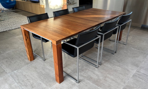 6x Arco Frame XL dining chairs + 1x Leolux Vivre 573 dining table