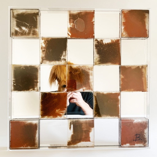 S-SSP-001 Oggetto da parete di LJ Billion