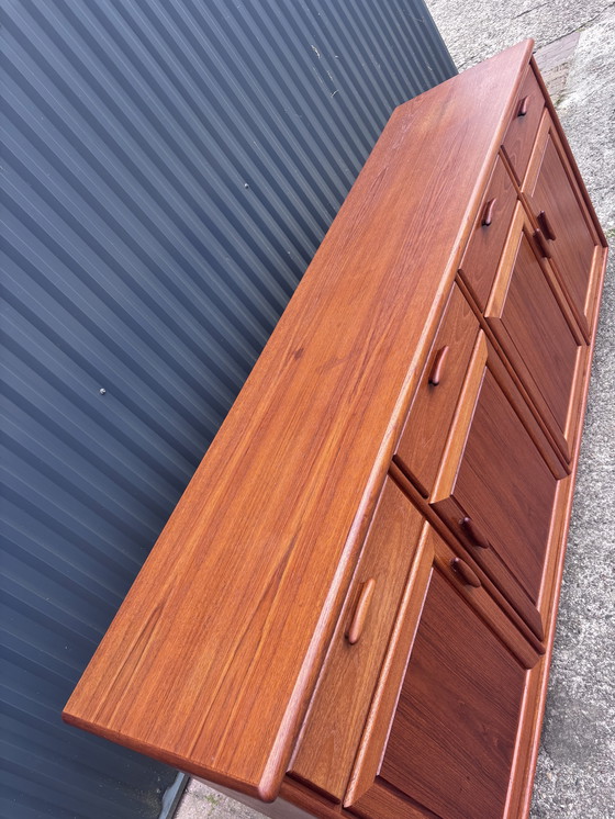 Image 1 of Buffet bas vintage dressoir teck