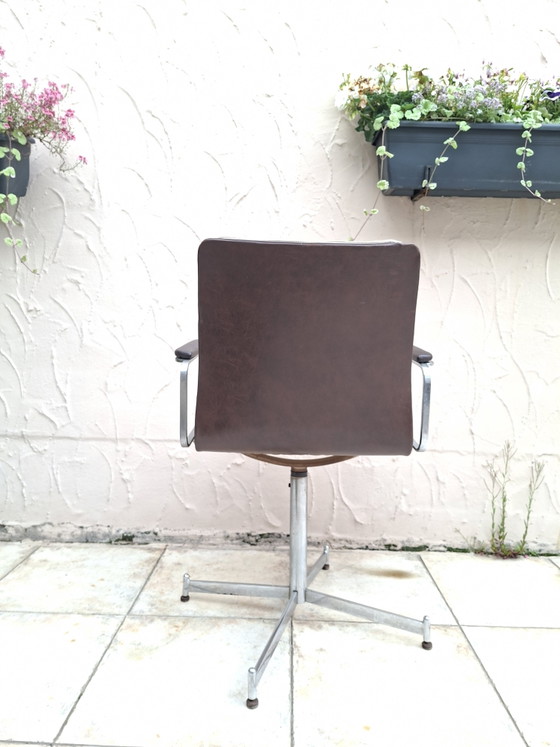 Image 1 of Vintage chrome office chair