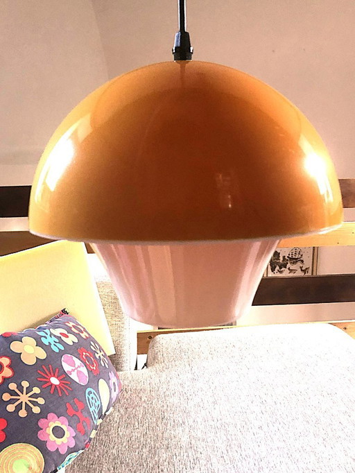 space-age 70s orange suspension