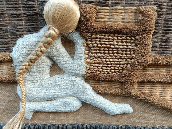 Image 1 of Vintage 1970 wandkleed vrouw natural Don Freedman 