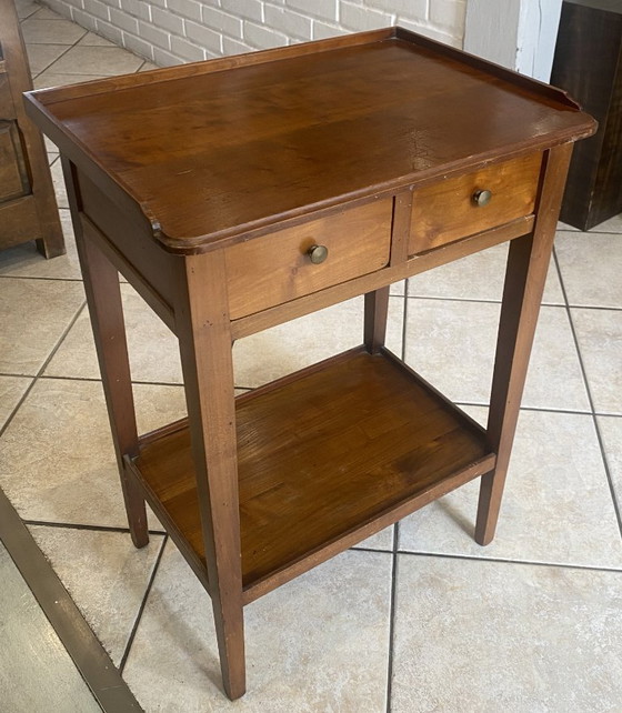 Image 1 of Table d’appoint 2 tiroirs merisier 1950