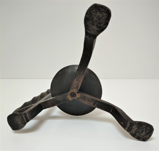 Image 1 of Candeliere brutalista in ferro battuto degli anni '60