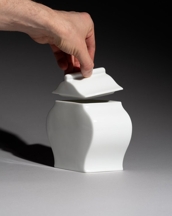 Image 1 of Caja con tapa de porcelana Rosenthal Tadao Amano Sakura 4101/2 Japón posmoderno SAKURA