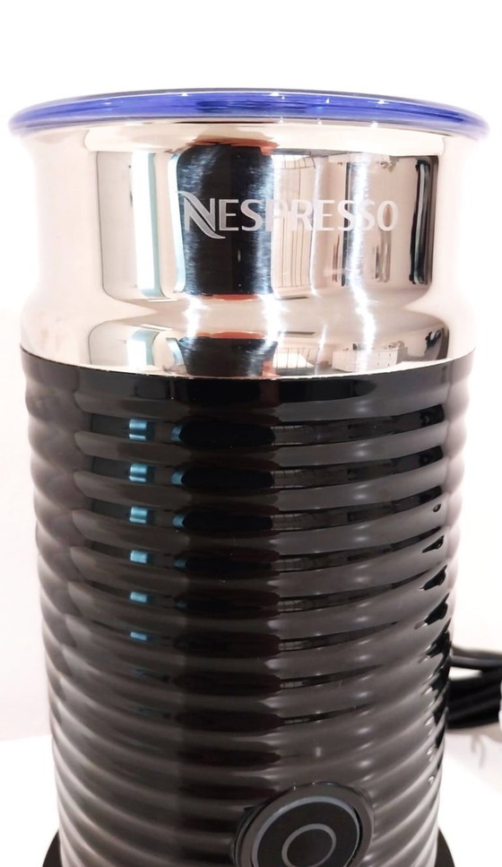 Image 1 of Aeroccino 3 Nespresso – La casa perfetta del cappuccino Julklapp, regalo di Natale