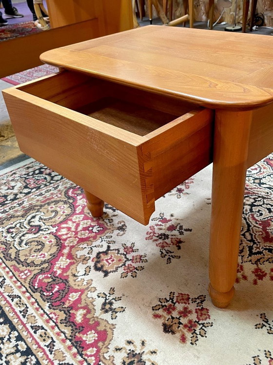 Image 1 of 2 nachtkastjes van Regain Maison uit de jaren 80