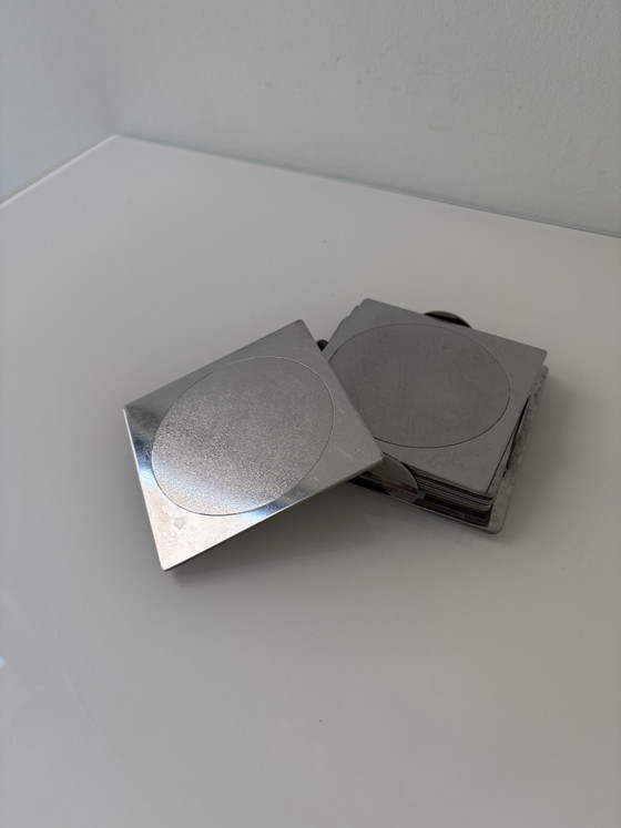 Ikea Groggy coasters (6 pieces) in holder – IKEA Vintage Design Classics, Table accessories, rvs (photo 3 of 14)