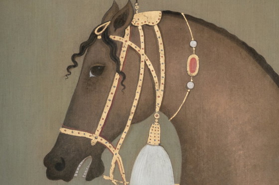 Image 1 of Geschilderd doek met een afbeelding van een Indiaas paard in profiel. Hedendaags werk.