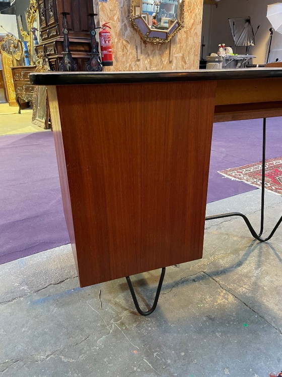 Image 1 of Bureau vintage années 1960