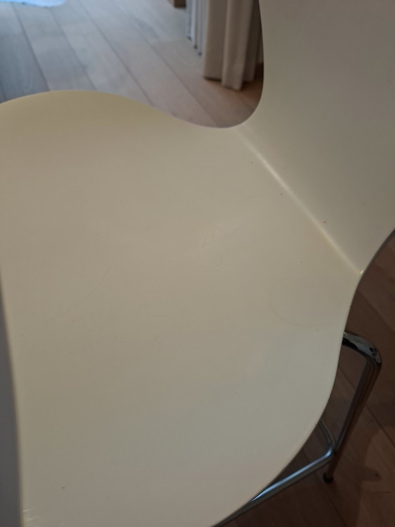 Fritz Hansen Counterstrike 64 Cm – Esszimmerstühle, Wood, Plastic (photo 2 of 5)