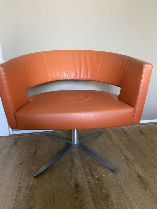 Montis Turner swivel armchair