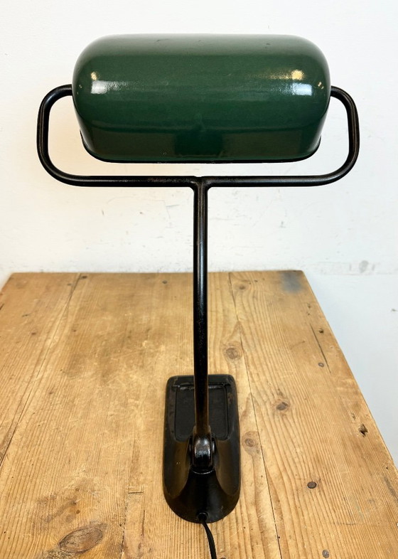 Image 1 of Lampe de table vintage en émail vert de BUR, années 1930